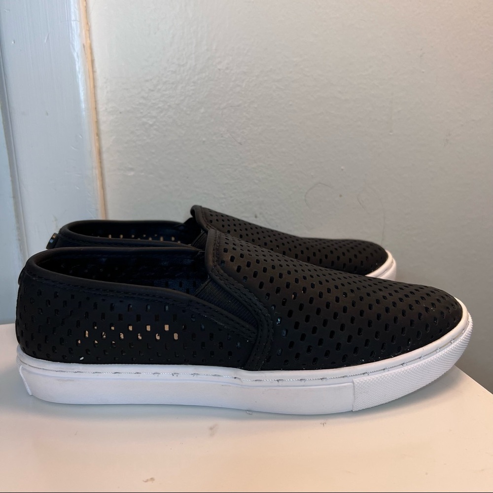 Steve Madden Elouise Slip On Sneakers Size 6